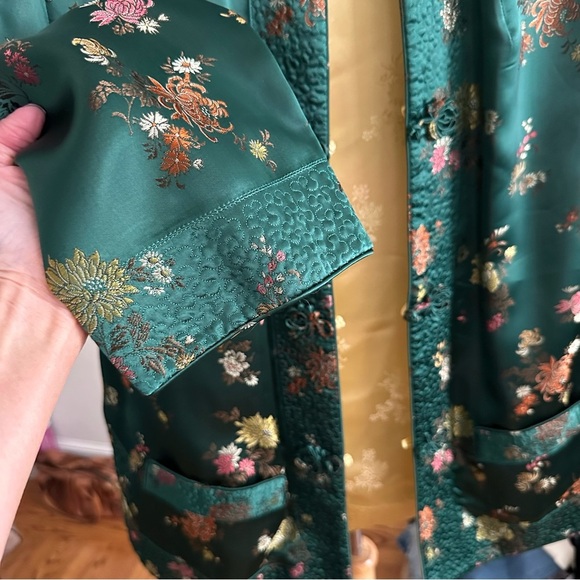 SILK SQUIRREL Vintage 70s 80s Cheongsam Inspired Satin Silk Jacket Reversible L - Picture 12 of 16